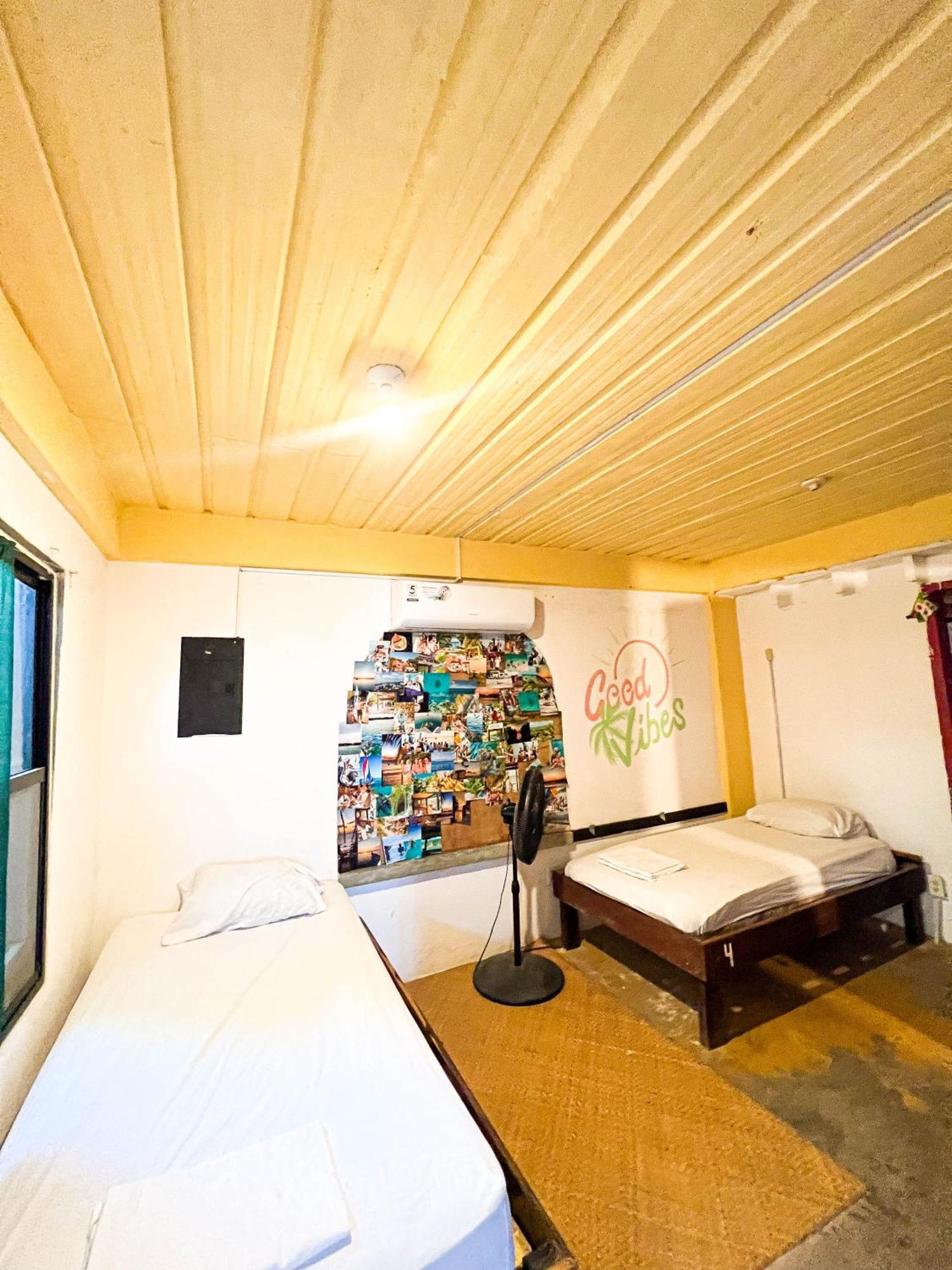Bella'S Backpackers Cayo Hostel San Ignacio Exterior foto
